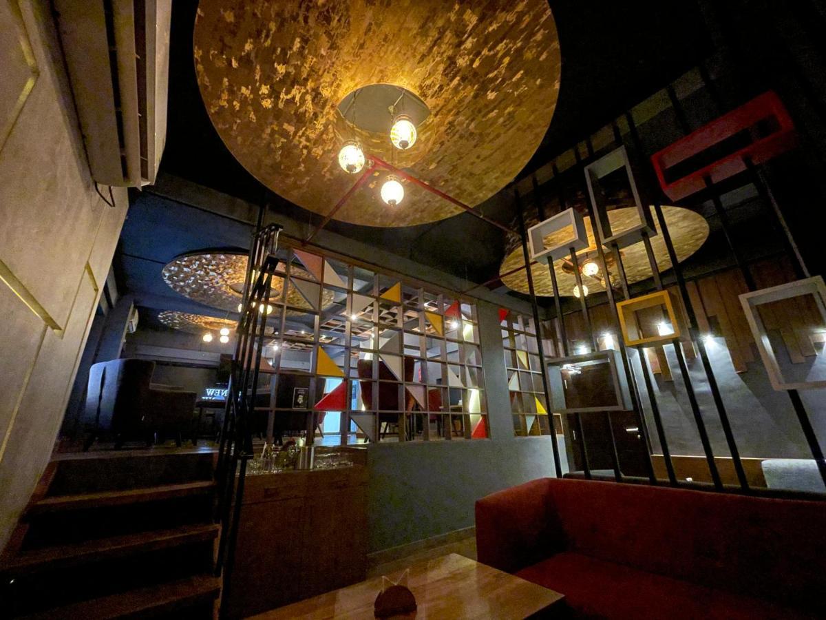 Hotel Yamuna Adur Dış mekan fotoğraf