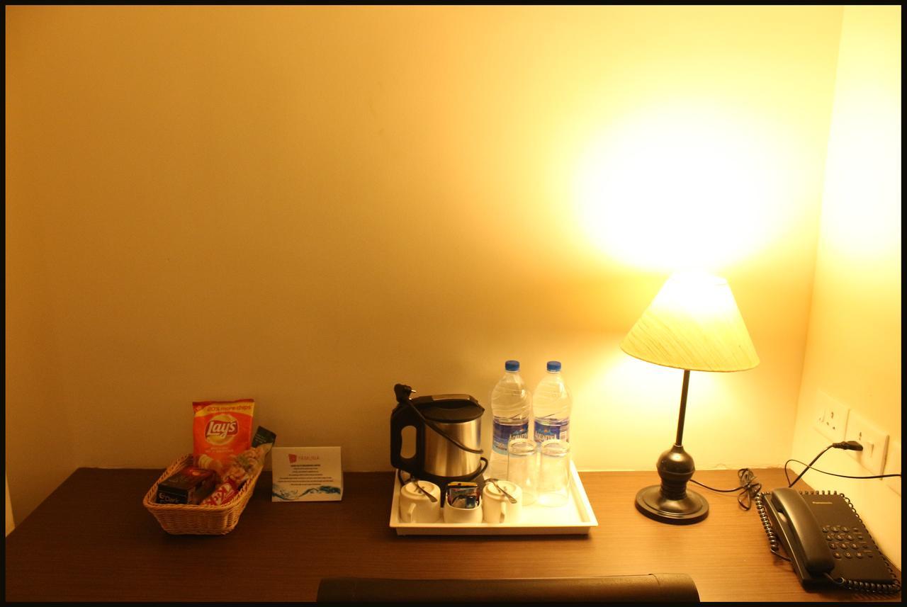 Hotel Yamuna Adur Dış mekan fotoğraf